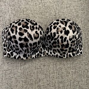 VS bombshell strapless bra